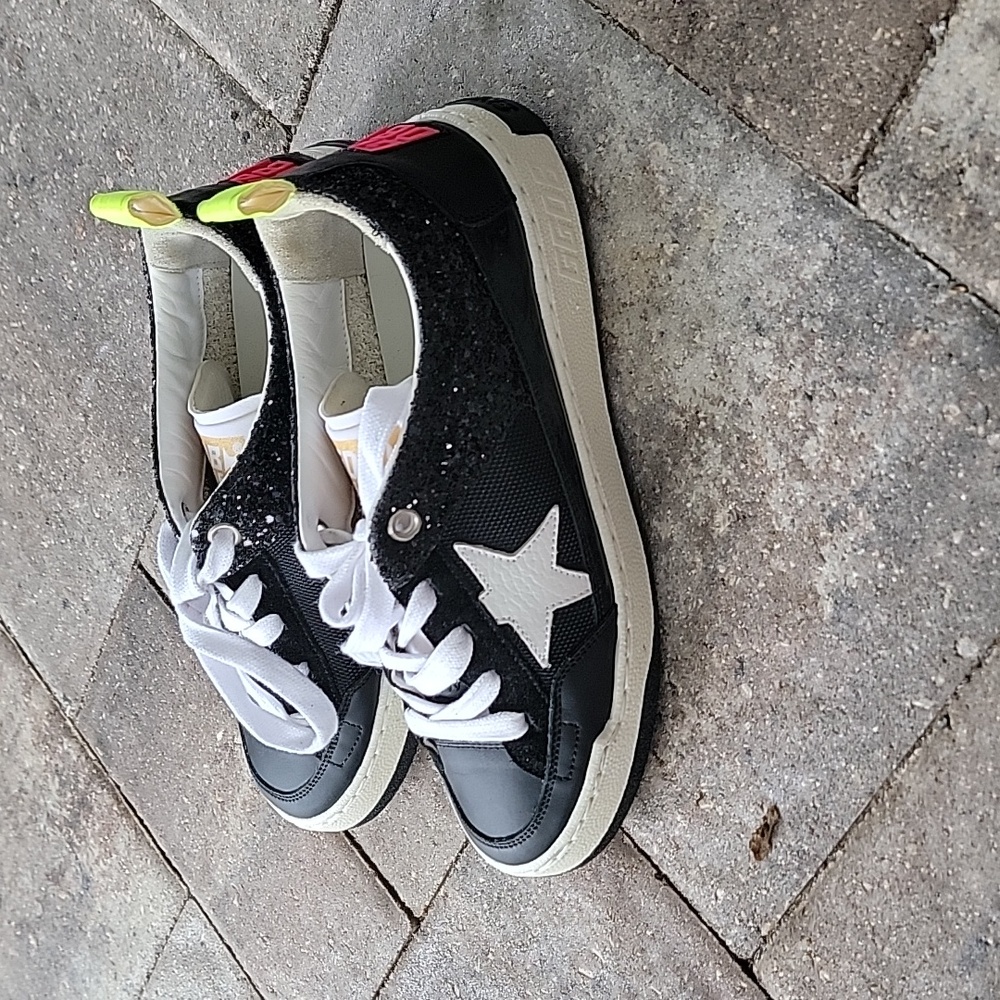 Golden Goose Yeah Glitter Sneakers with White Star Sz 38 Authenticated - Picture 4 of 13